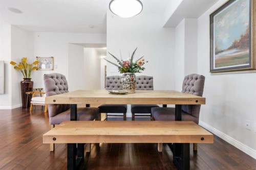 415-4102 69 Avenue, Lloydminster, AB - Indoor Photo Showing Dining Room