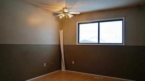 4243 48A Avenue, Vermilion, AB - Indoor Photo Showing Other Room
