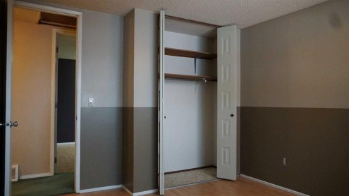 4243 48A Avenue, Vermilion, AB - Indoor Photo Showing Other Room