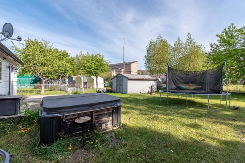 4743 Barr Crescent, Lloydminster, SK - Outdoor