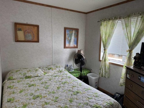 5702 51 Street, Edgerton, AB - Indoor Photo Showing Bedroom