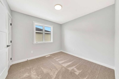 1313 56 Avenue, Lloydminster, AB - Indoor Photo Showing Other Room