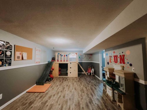 1913 8 Avenue, Wainwright, AB - Indoor