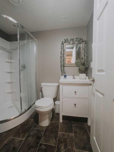 1913 8 Avenue, Wainwright, AB - Indoor Photo Showing Bathroom