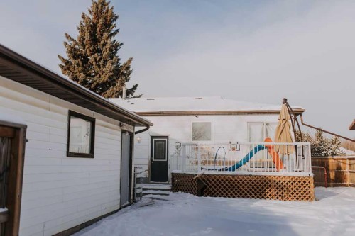 1913 8 Avenue, Wainwright, AB - Outdoor With Deck Patio Veranda With Exterior