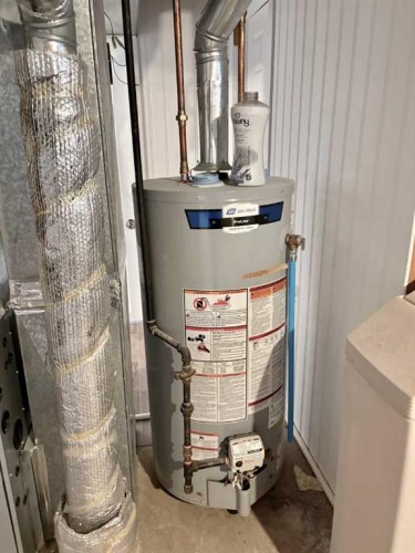 5103 50 Avenue, Myrnam, AB - Indoor Photo Showing Basement