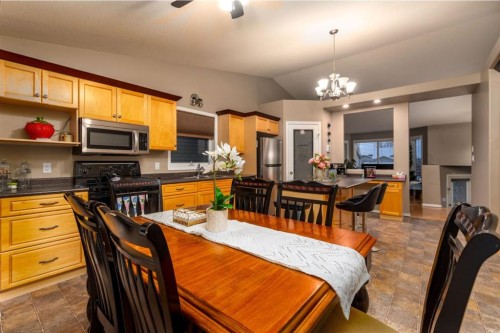 2912 65 Avenue, Lloydminster, AB - Indoor