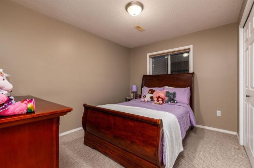 2912 65 Avenue, Lloydminster, AB - Indoor Photo Showing Bedroom