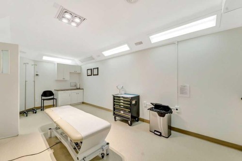 4921/4925 50 Street, Lloydminster, SK 