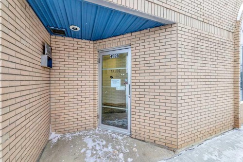 4921/4925 50 Street, Lloydminster, SK 