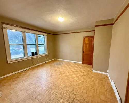 5115 46 Street, Provost, AB - Indoor Photo Showing Other Room