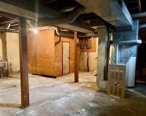 5115 46 Street, Provost, AB - Indoor Photo Showing Basement