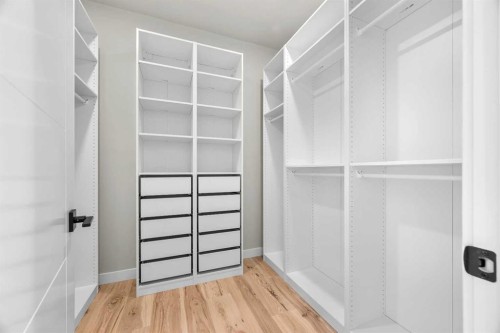 30-2715 73 Avenue, Lloydminster, AB - Indoor With Storage
