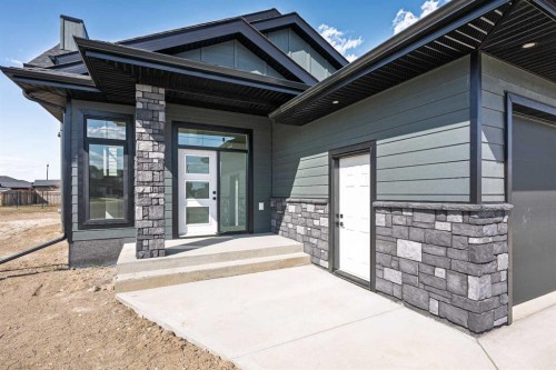 30-2715 73 Avenue, Lloydminster, AB - Outdoor
