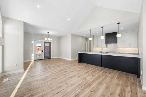30-2715 73 Avenue, Lloydminster, AB - Indoor Photo Showing Other Room