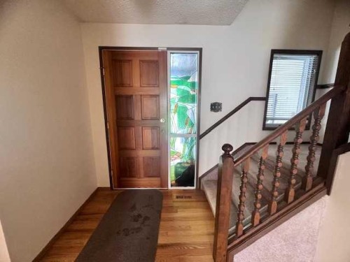 3804 56A Avenue, Lloydminster, AB - Indoor Photo Showing Other Room