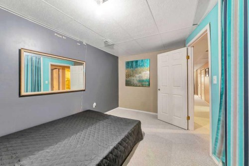 5010 31 Street, Lloydminster, AB - Indoor Photo Showing Other Room