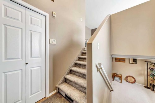 5010 31 Street, Lloydminster, AB - Indoor Photo Showing Other Room