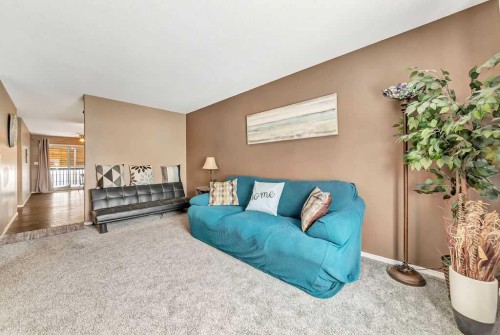 5010 31 Street, Lloydminster, AB - Indoor