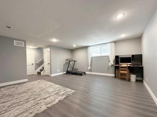 2519 6 Avenue, Wainwright, AB - Indoor