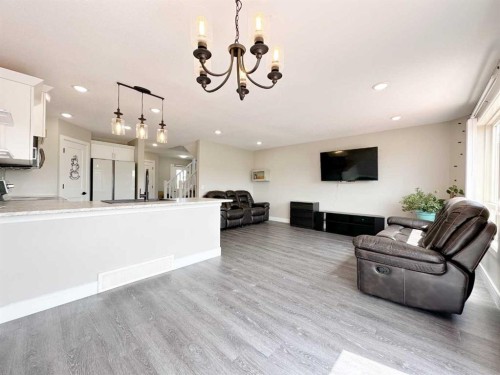 2519 6 Avenue, Wainwright, AB - Indoor