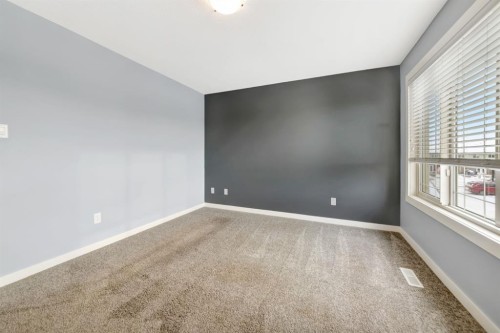 36-4118 41 Avenue, Lloydminster, SK - Indoor Photo Showing Other Room