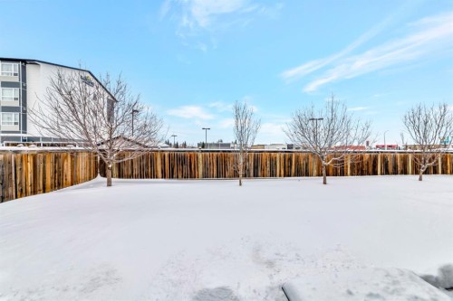 36-4118 41 Avenue, Lloydminster, SK - Outdoor