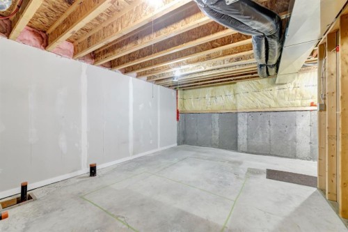 36-4118 41 Avenue, Lloydminster, SK - Indoor Photo Showing Basement