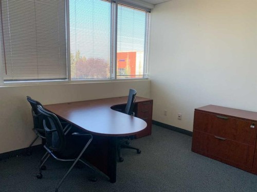 3000 15 Street Ne, Calgary, AB 