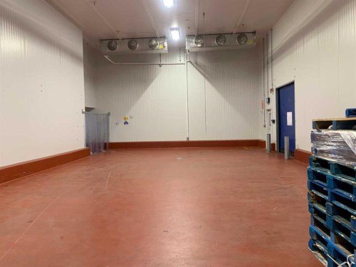 3000 15 Street Ne, Calgary, AB 