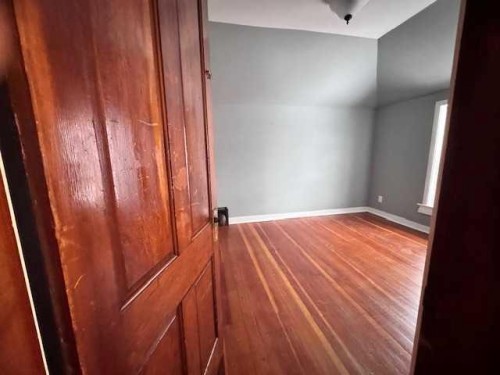 126 Main Street, Lashburn, SK - Indoor Photo Showing Other Room