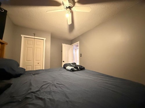 3304 54 Avenue, Lloydminster, AB - Indoor Photo Showing Bedroom