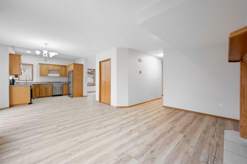 4006 59 Avenue Close, Lloydminster, AB - Indoor