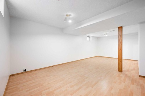 4006 59 Avenue Close, Lloydminster, AB - Indoor Photo Showing Other Room