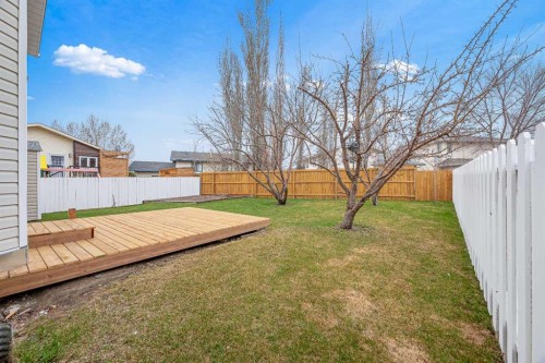 4006 59 Avenue Close, Lloydminster, AB - Outdoor