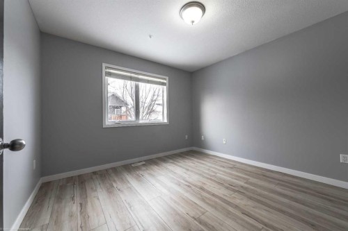 6105 21 Street, Lloydminster, AB - Indoor Photo Showing Other Room