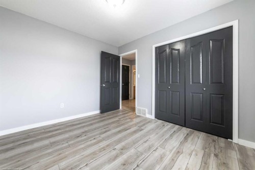 6105 21 Street, Lloydminster, AB - Indoor Photo Showing Other Room