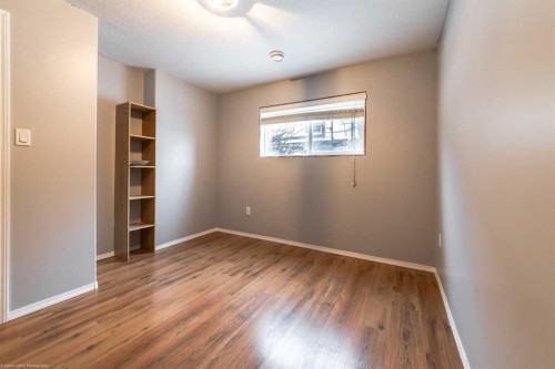 6105 21 Street, Lloydminster, AB - Indoor Photo Showing Other Room