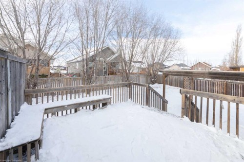 6105 21 Street, Lloydminster, AB - Outdoor