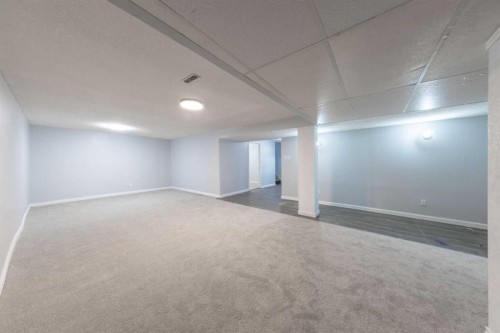 3403 55 Avenue, Lloydminster, AB - Indoor