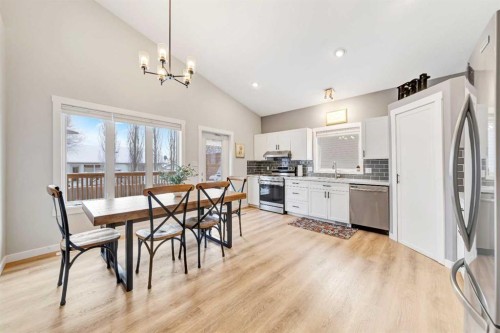 4107 68 Avenue, Lloydminster, AB - Indoor