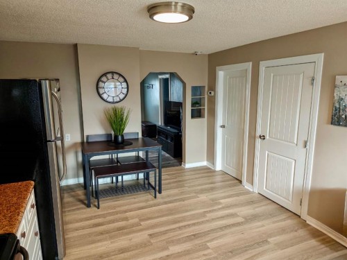 1233 6 Avenue, Wainwright, AB - Indoor