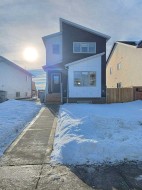 2713 11 Avenue  Wainwright, AB T9W 0A5
