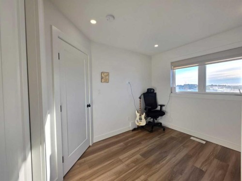 2713 11 Avenue, Wainwright, AB - Indoor Photo Showing Other Room