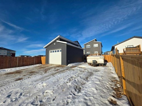 2713 11 Avenue, Wainwright, AB - Outdoor