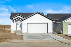 1306 56 Avenue  Lloydminster, AB T9V 3T4