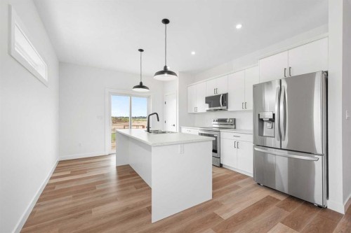 1306 56 Avenue, Lloydminster, AB - Indoor Photo Showing Kitchen With Upgraded Kitchen