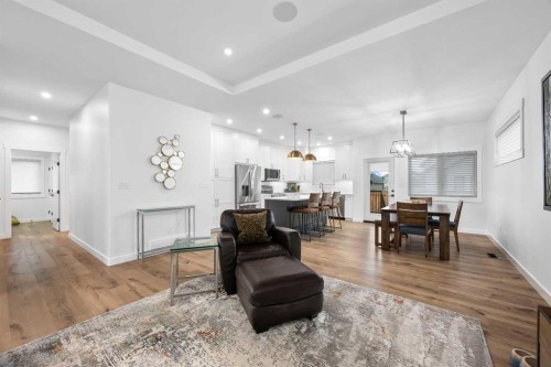 6008 13 Street, Lloydminster, AB - Indoor Photo Showing Living Room