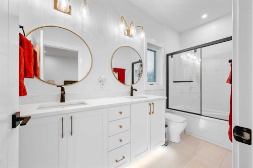 6008 13 Street, Lloydminster, AB - Indoor Photo Showing Bathroom