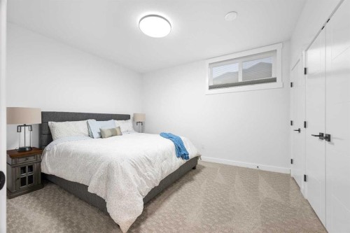 6008 13 Street, Lloydminster, AB - Indoor Photo Showing Bedroom